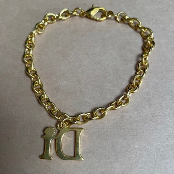 Vintage Gold Metal Di Bracelet. Link Chain Bracelet With Dangle of Di - Picture 3 of 7